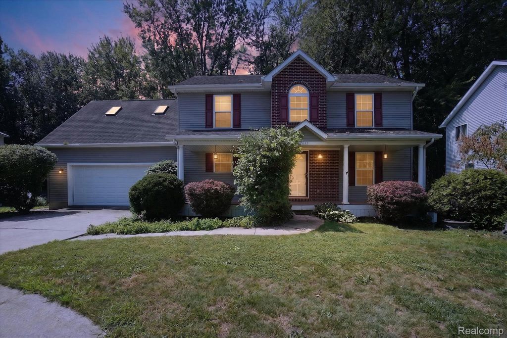 5677 Cartago Drive, Delhi charter township