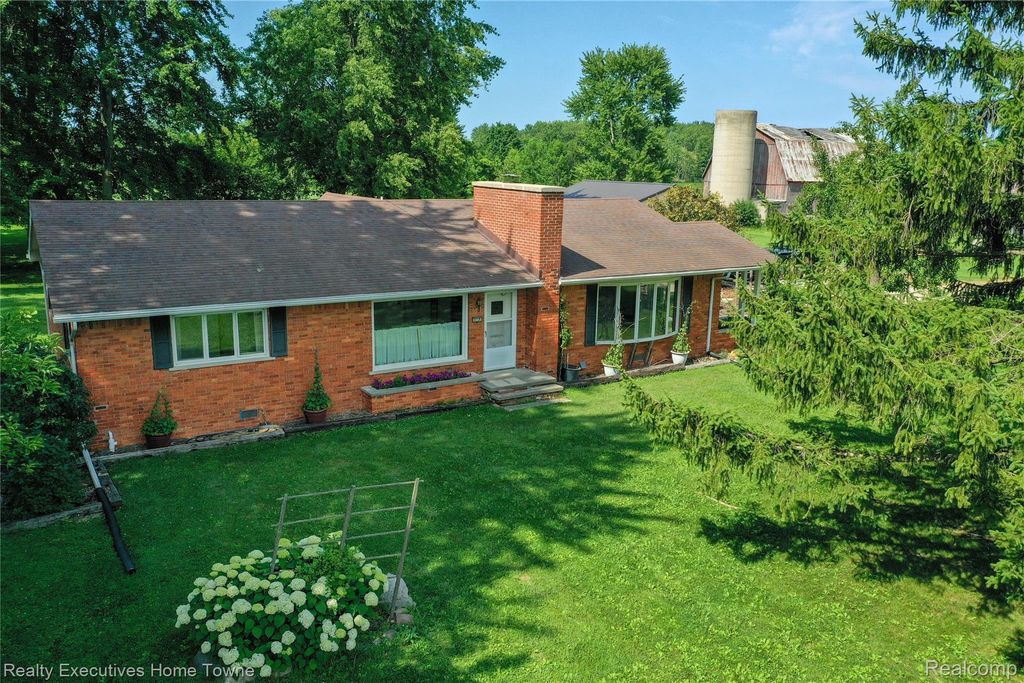 8728 Rynn Road, Kenockee township