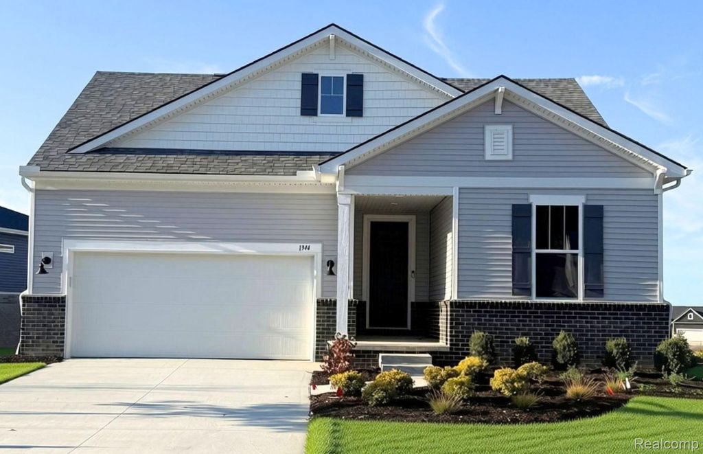 1944 Marigold Way, Milford