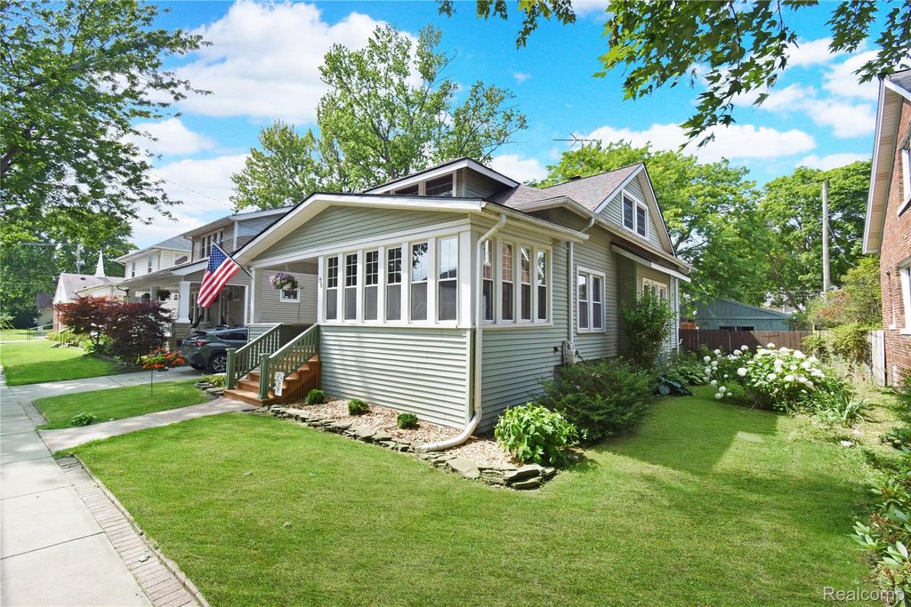 34 Moser Place, Mt. Clemens city