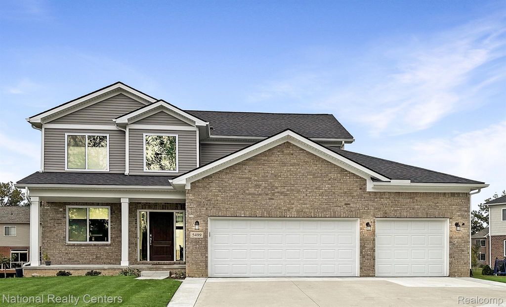 10399 Valley Drive, Goodrich village