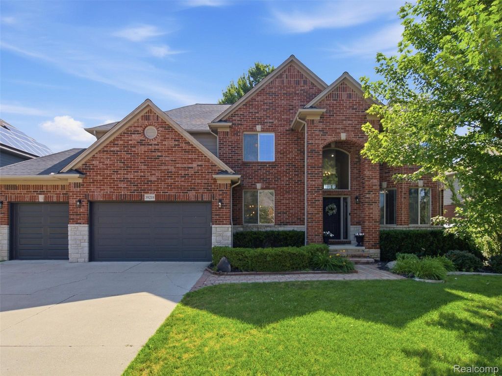 39218 Nautical Lane, Harrison charter township