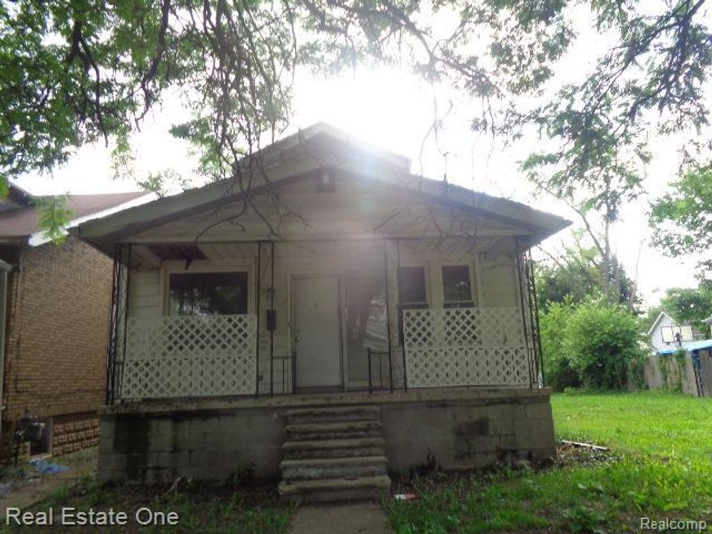15727 Parkside Street, Detroit city