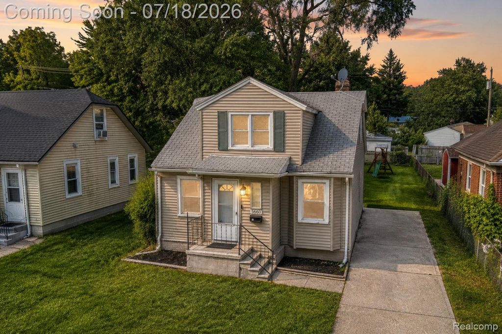 5660 Kingston Street, Dearborn Heights city