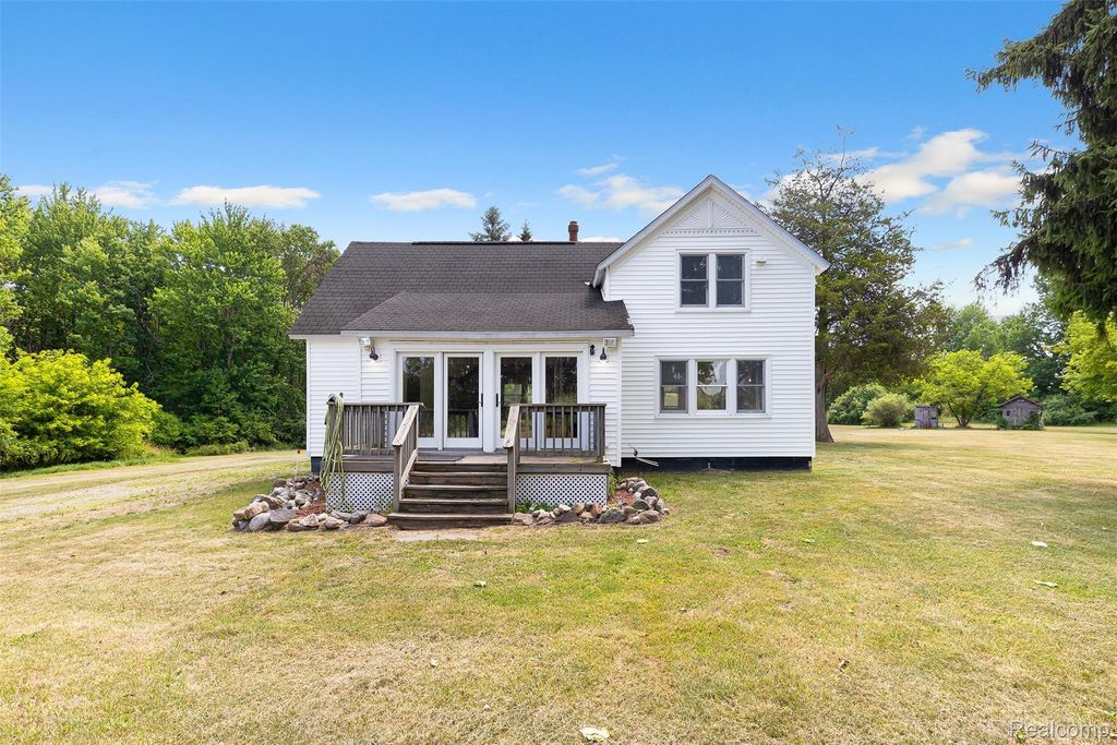 27901 Brandes Road, Flat Rock city