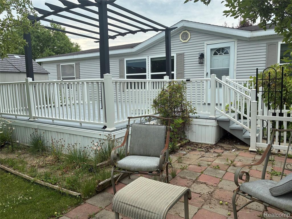 7364 Kings Court, Alma city