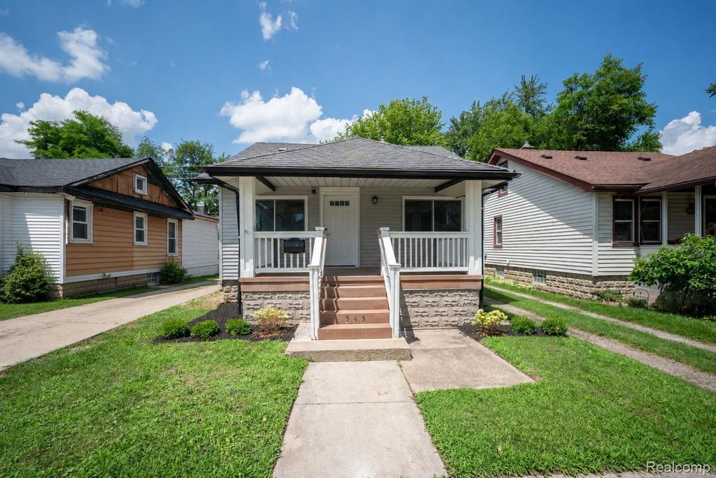 543 E Saratoga Street, Ferndale city
