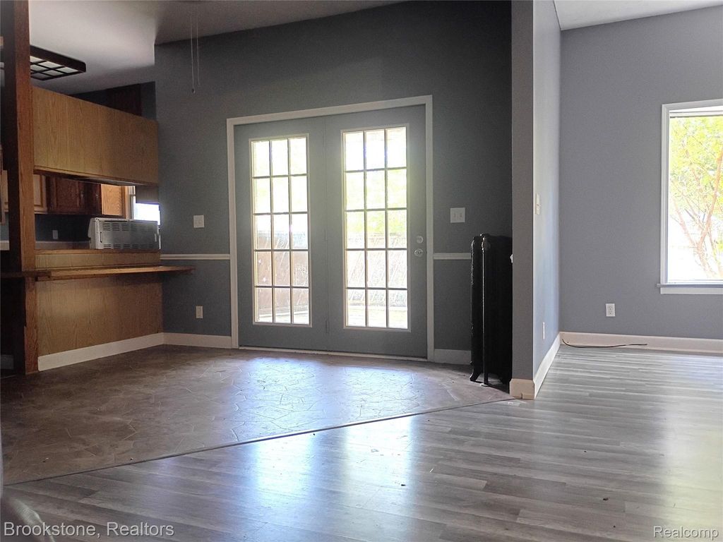 510 Pleasant Street 2, Charlotte