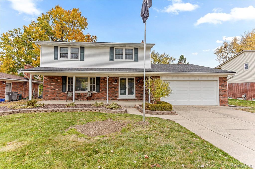 16515 Festian Drive, Clinton charter township