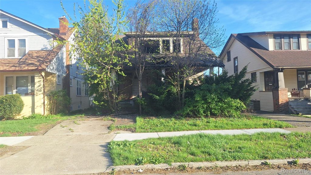 85 Geneva Street, Highland Park city