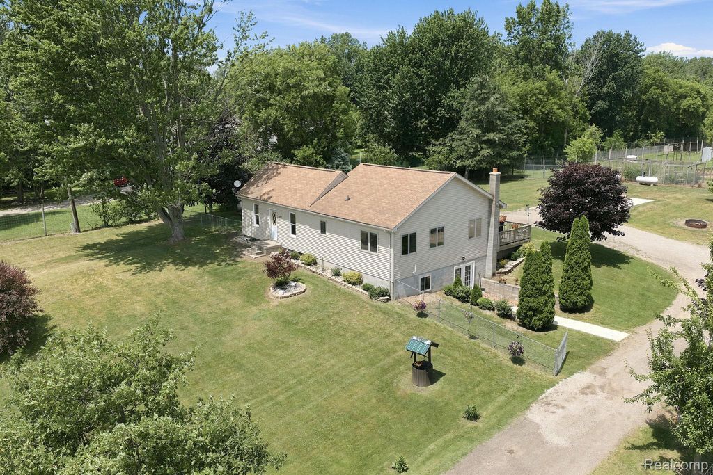 4201 Galbraith Line Road, Worth township