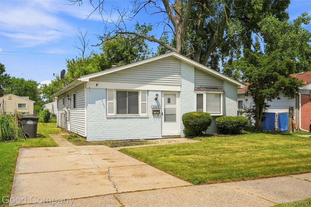 5888 Westlake Street, Taylor city