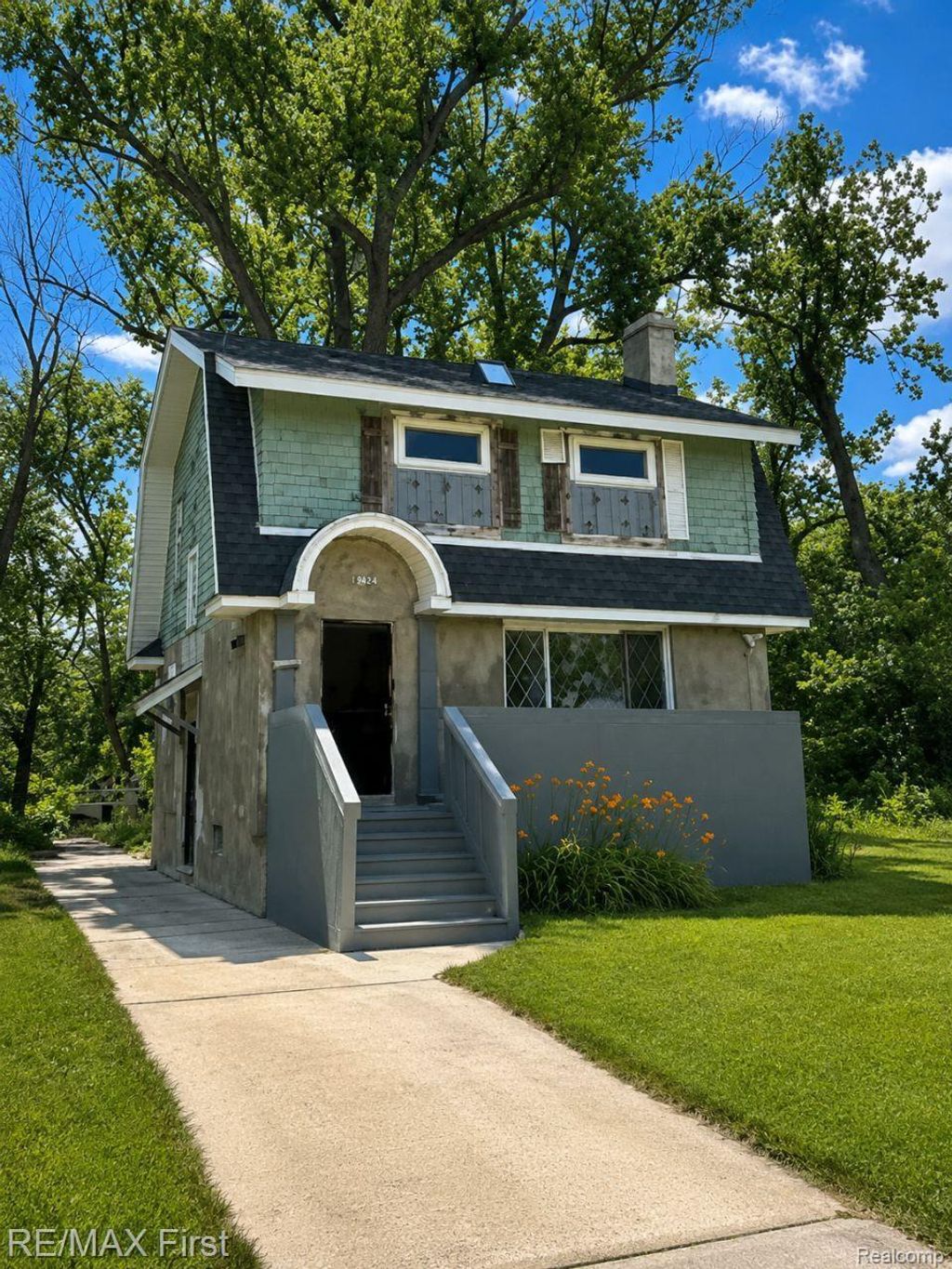 14684 Mapleridge Street, Detroit city