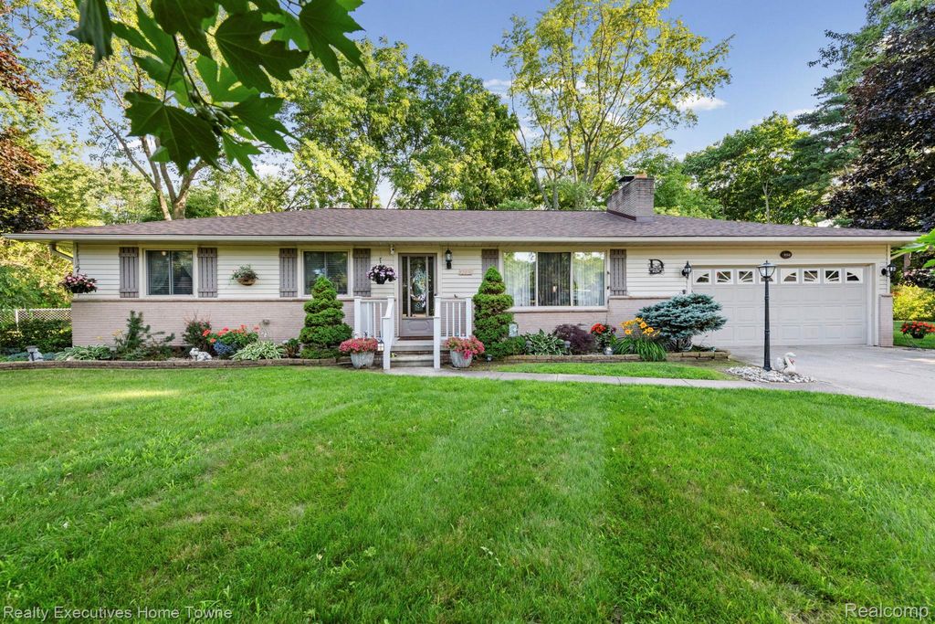 3425 Lomar Drive, Fort Gratiot charter township