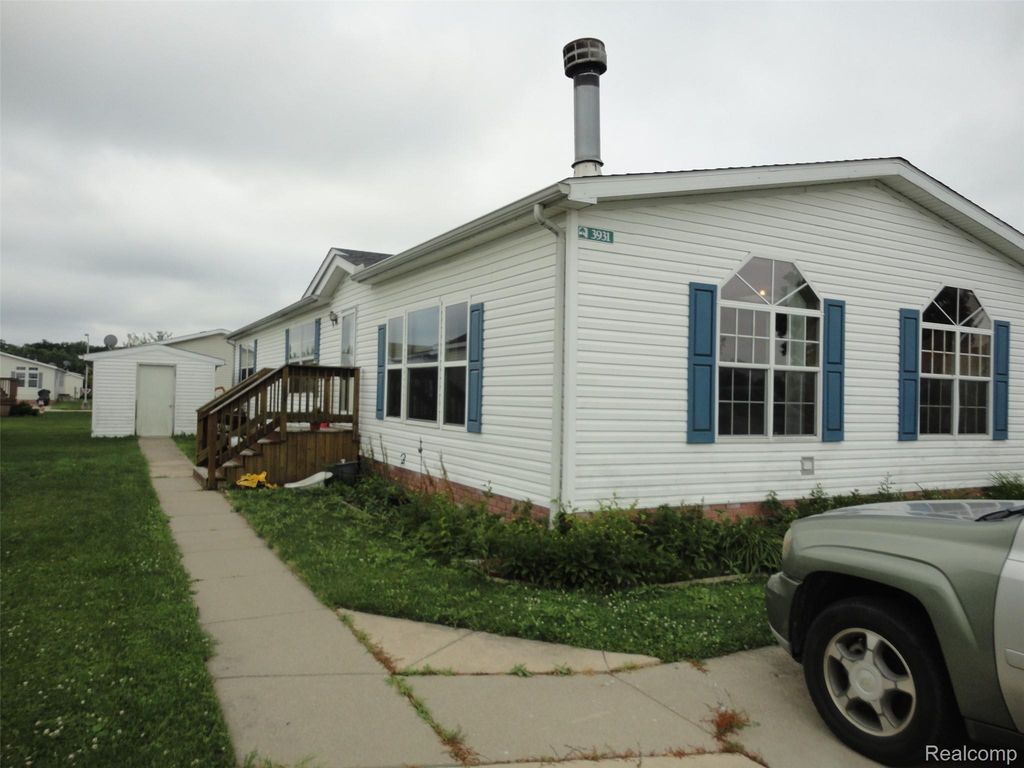 3931 Megans Ridge, Raisinville township