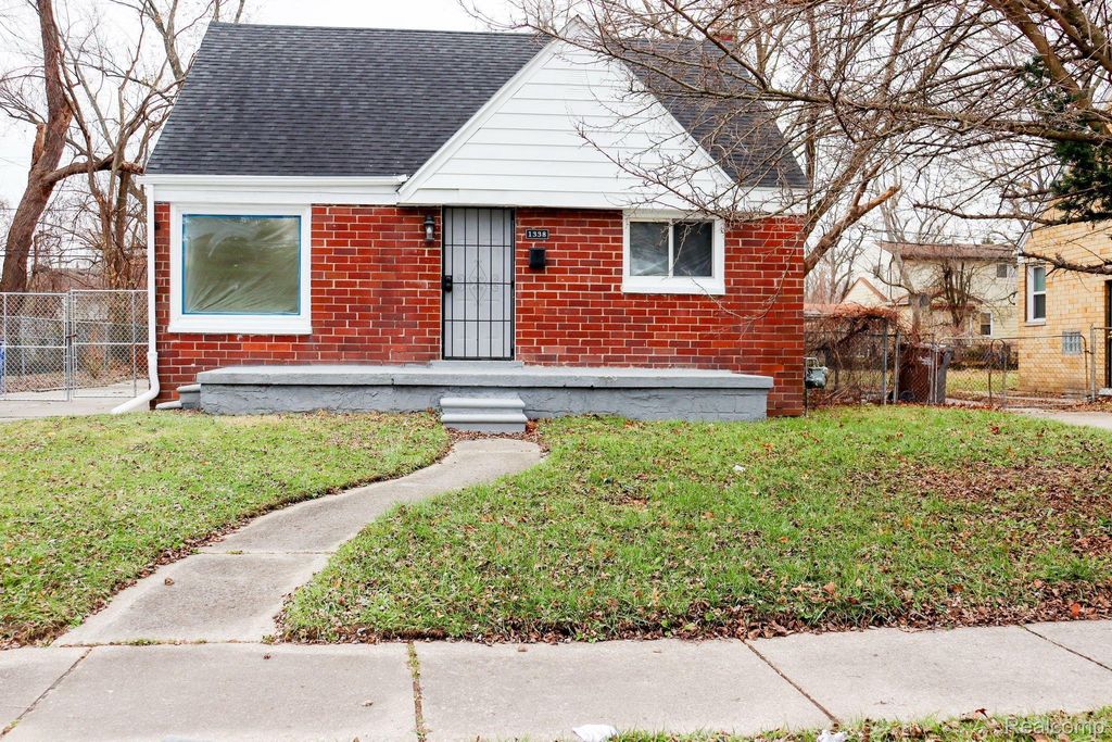1338 Helen Street, Inkster city