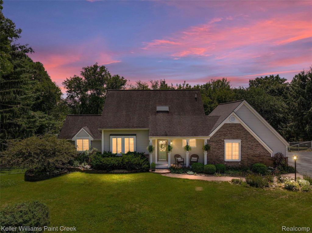 2611 Quail Run Street, Rochester