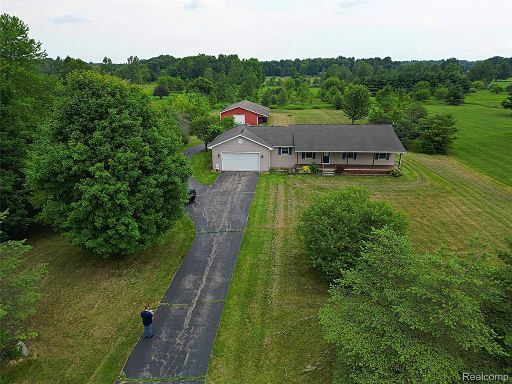 3075 Peppermill Road, Attica township