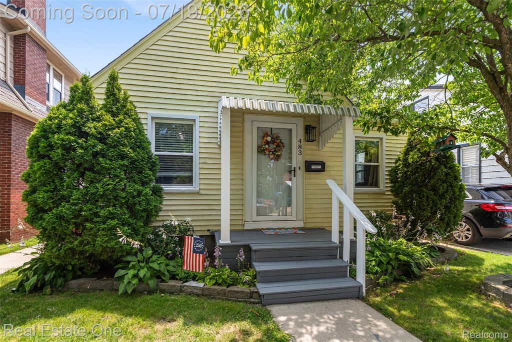 483 Kings Highway, Wyandotte city