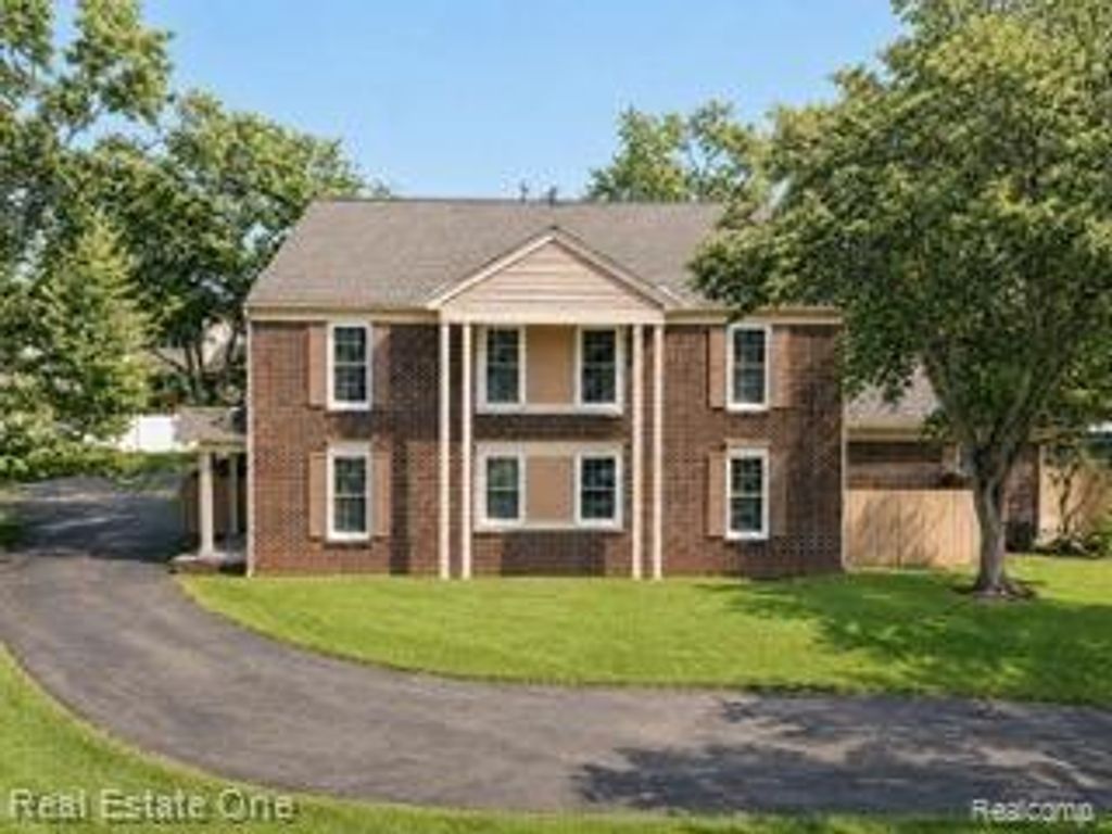 256 1st Street, Rochester city