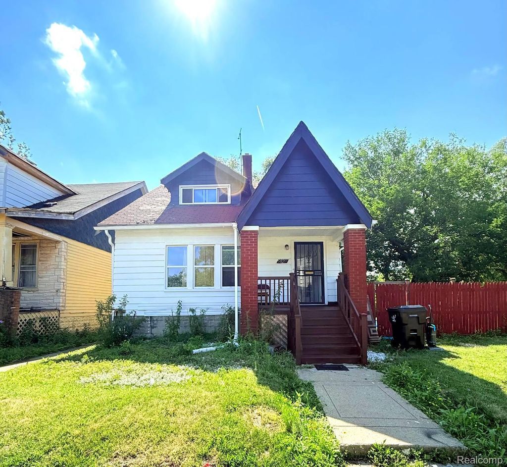 9129 Fischer Street, Detroit city