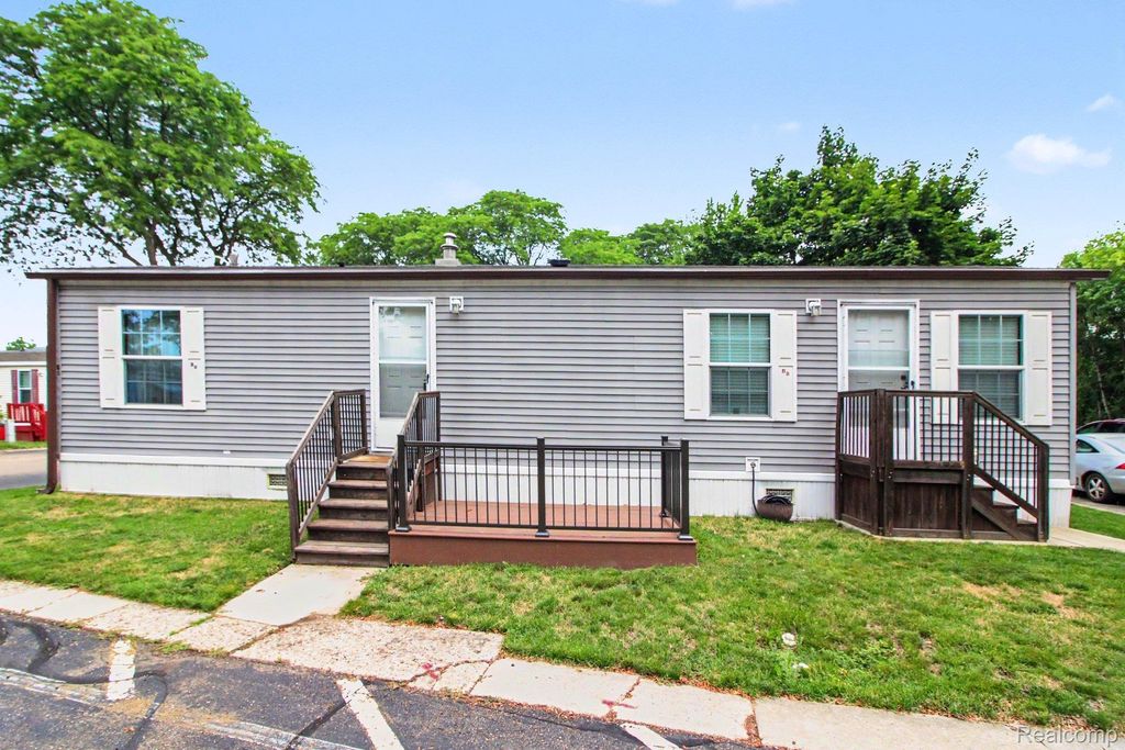 2740 Packard B8 Street, Ann Arbor city