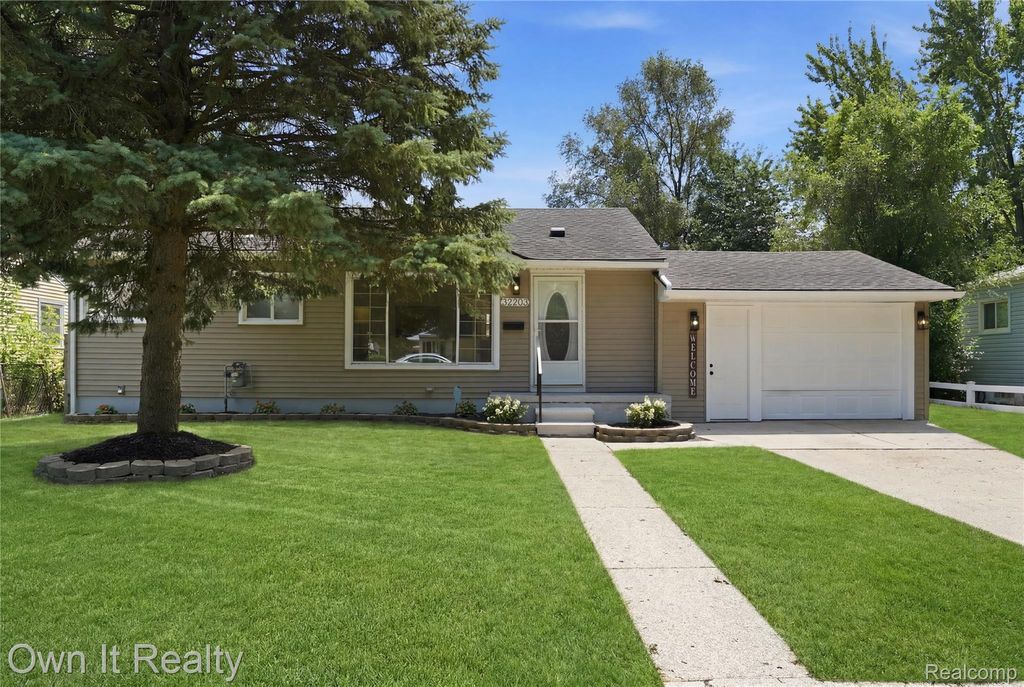 32203 Glen Street, Westland city