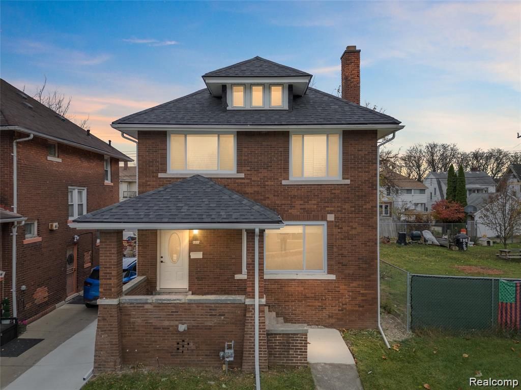 3297 Taylor Street, Detroit city