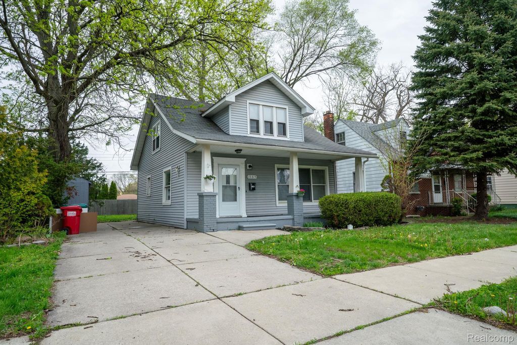 15315 Semrau Avenue, Eastpointe city