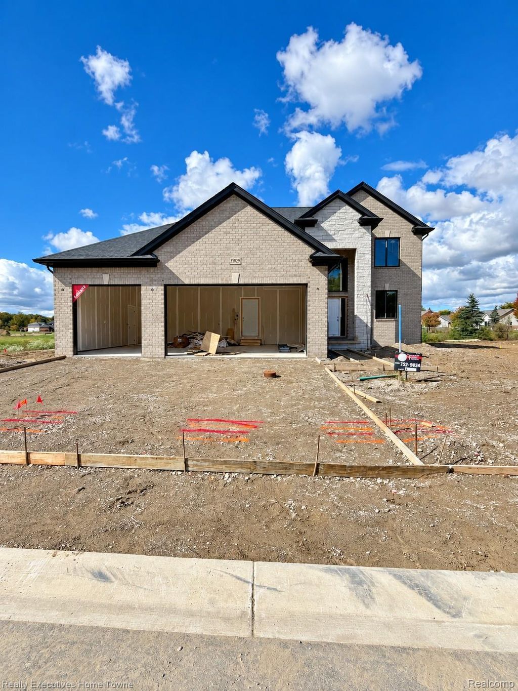35029 Cygnet Circle, Richmond