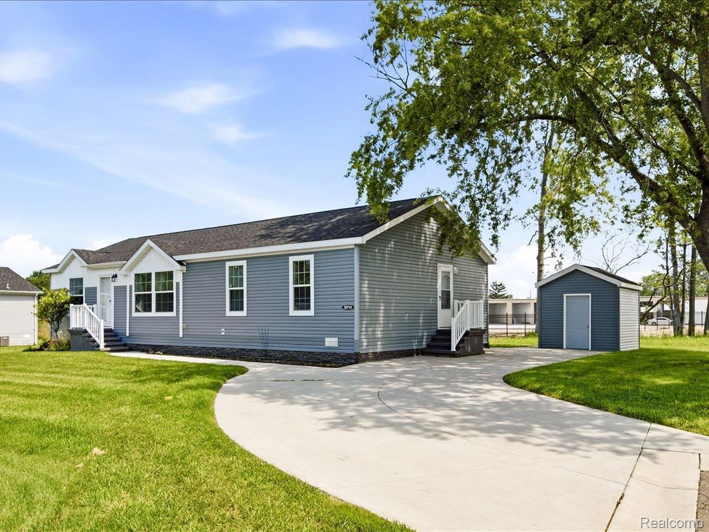 10714 Jean Pierre Site# 37 Court, Ira township