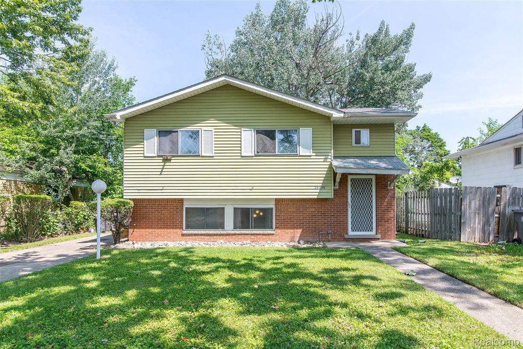 29456 Edward Drive, Inkster city