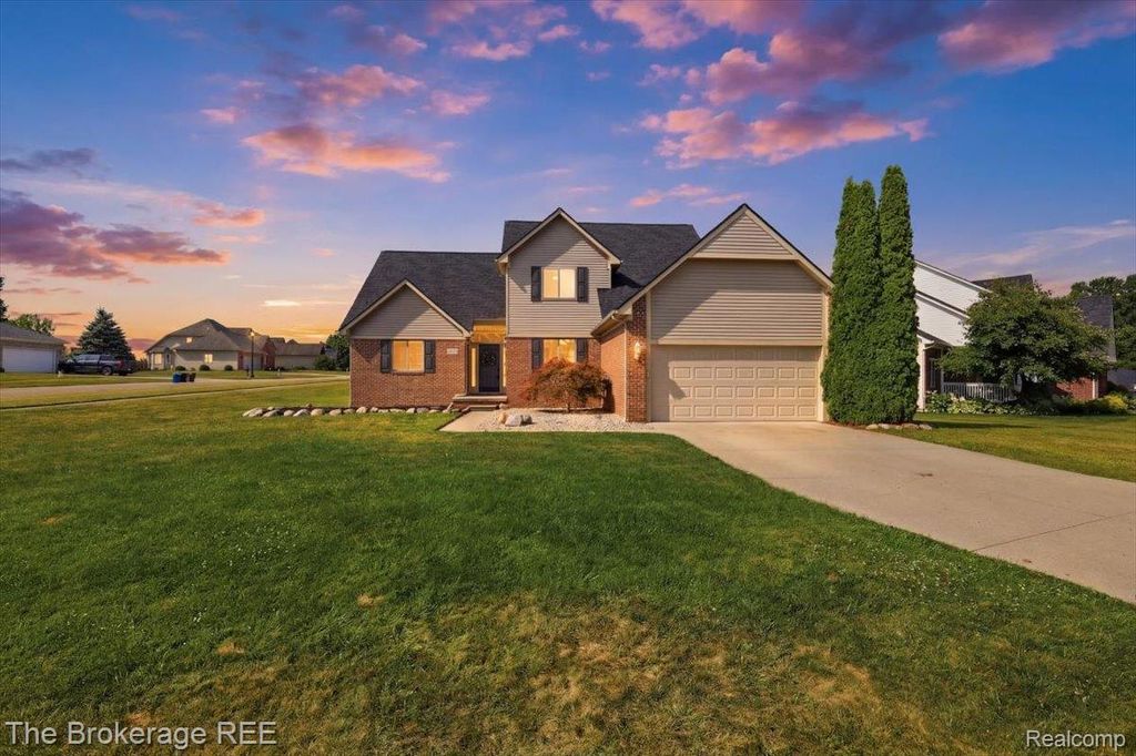 1340 Park Ridge Pointe, Grand Blanc charter township