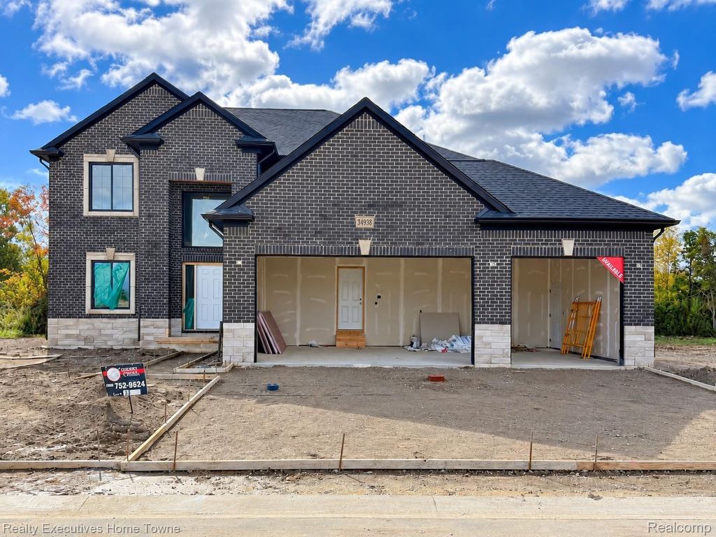 34938 Cardinal Lane, Richmond
