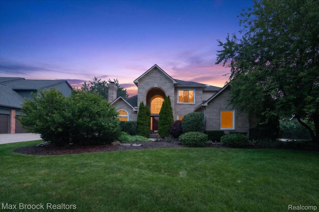 1822 Lexington Drive, Troy city
