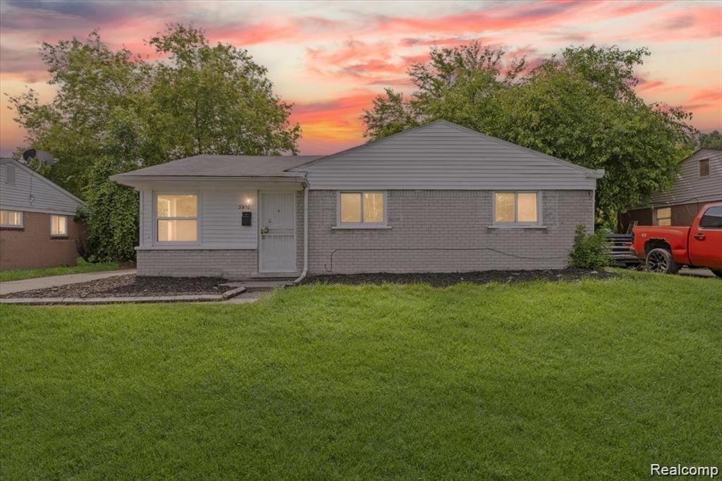 3930 Bayhan, Inkster city