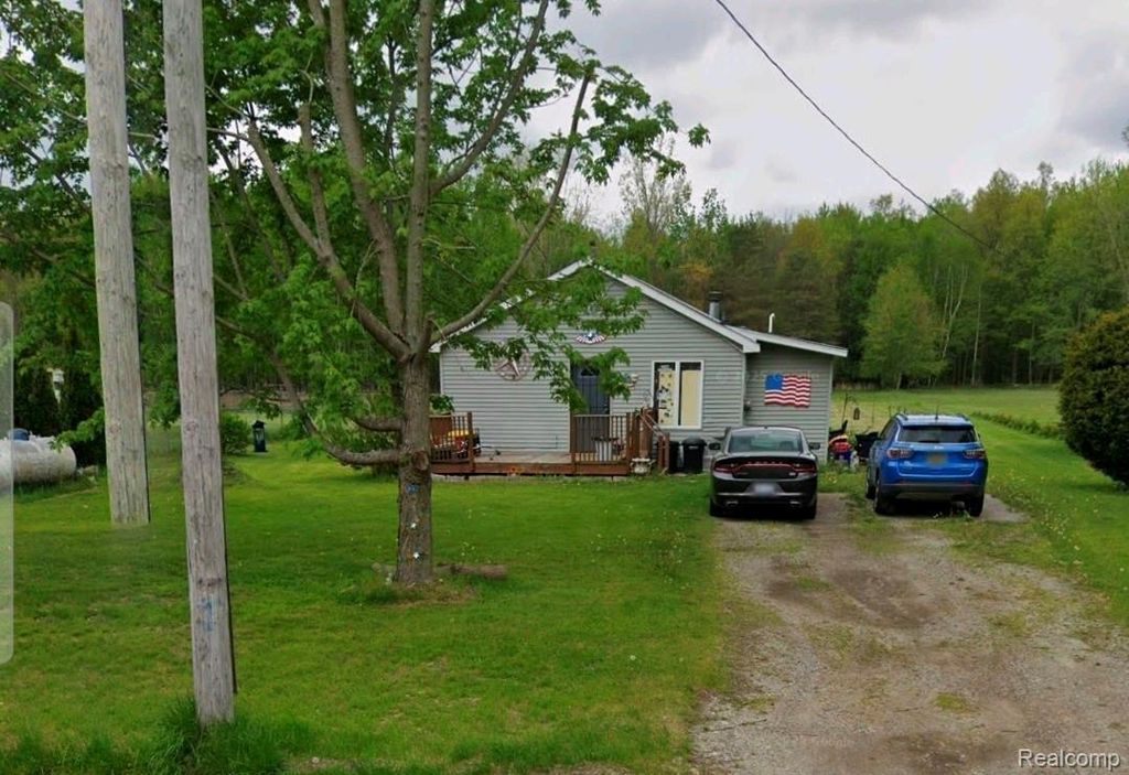 5008 W Burt Road, Albee township
