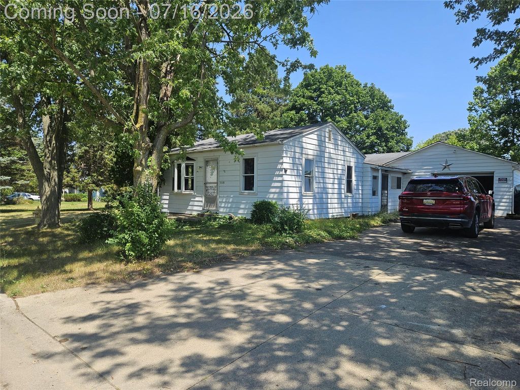 1115 State Street, Owosso city