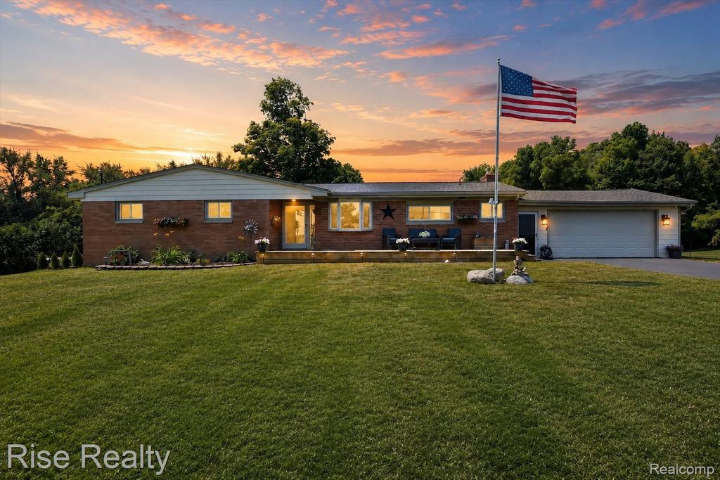 4338 S Duffield Road, Clayton charter township