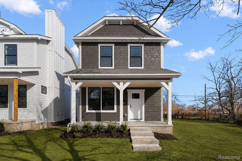 1516 Holcomb Street, Detroit city