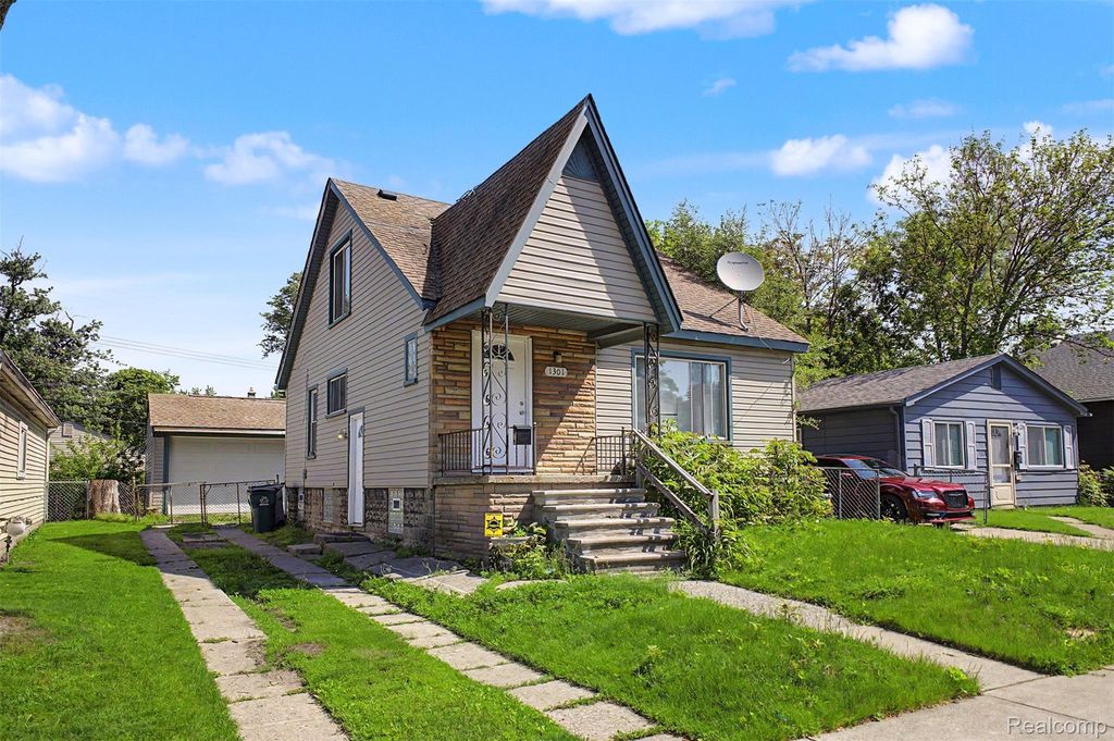 1301 E Muir Ave., Hazel Park city