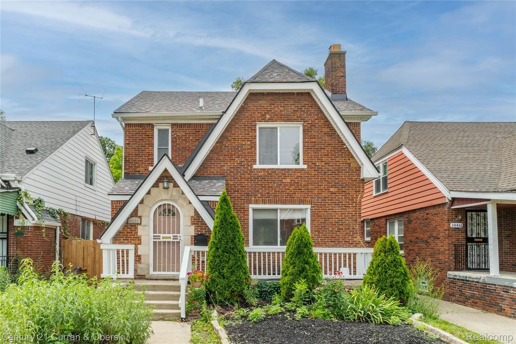 18455 Santa Rosa Drive, Detroit city