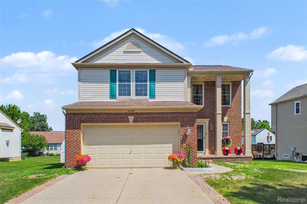 6467 Cranberry Drive, Holly township
