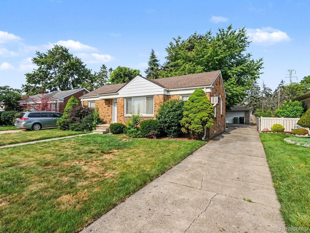 6350 Robinson Avenue, Allen Park city