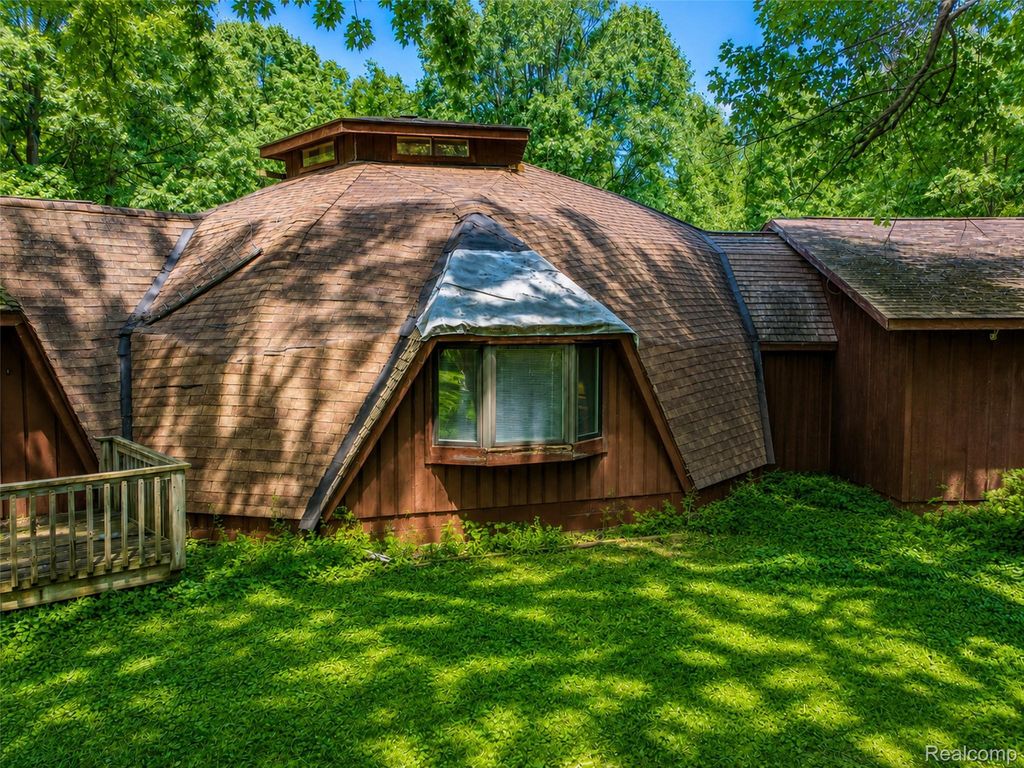 28966 Sibley Road, Romulus city