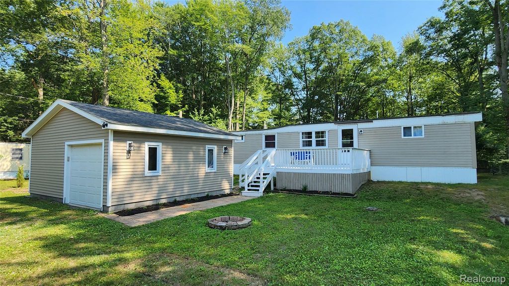 4314 Taral Terrace Drive, Sims township