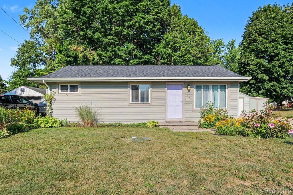 4160 Bristolwood Drive, Flint charter township