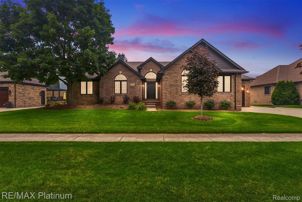 52655 Chestnut Grove Lane, Shelby charter township