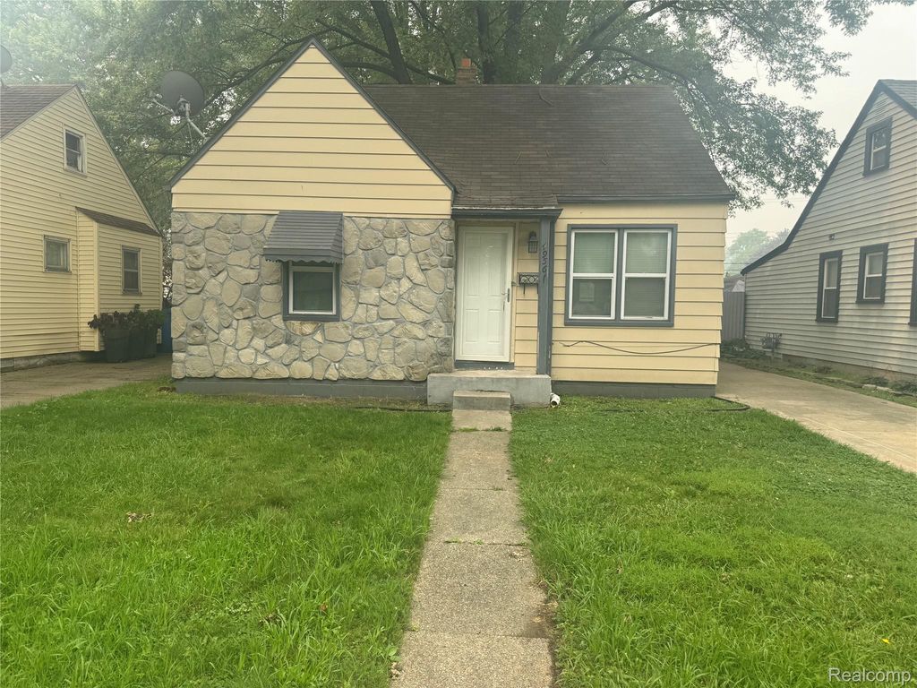 4956 Huron Street, Dearborn Heights city