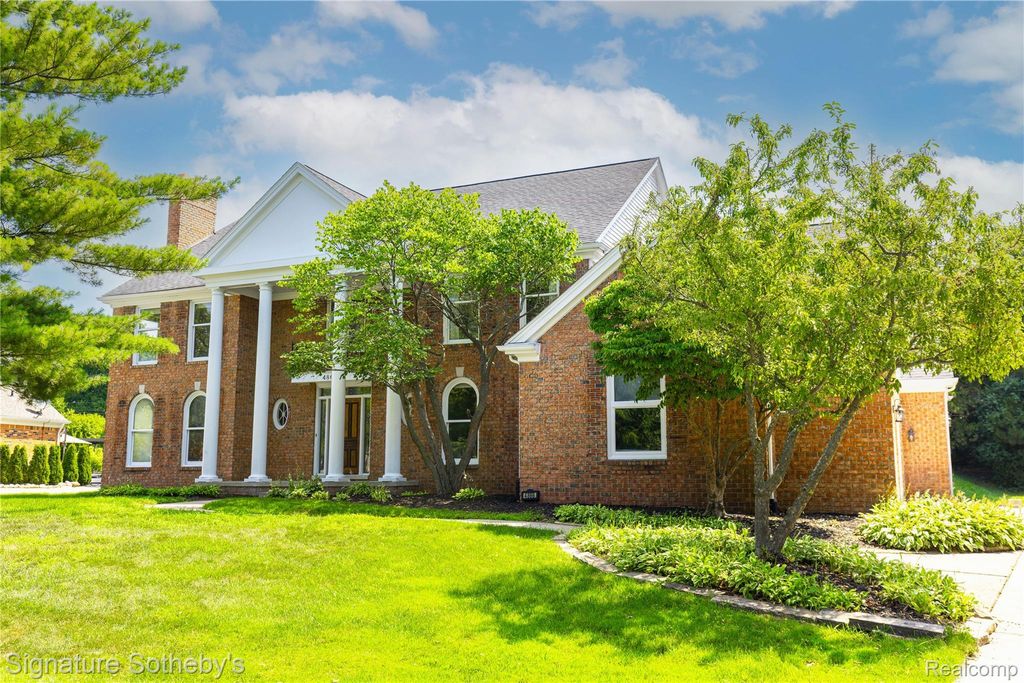 4866 Riverchase Drive, Troy city